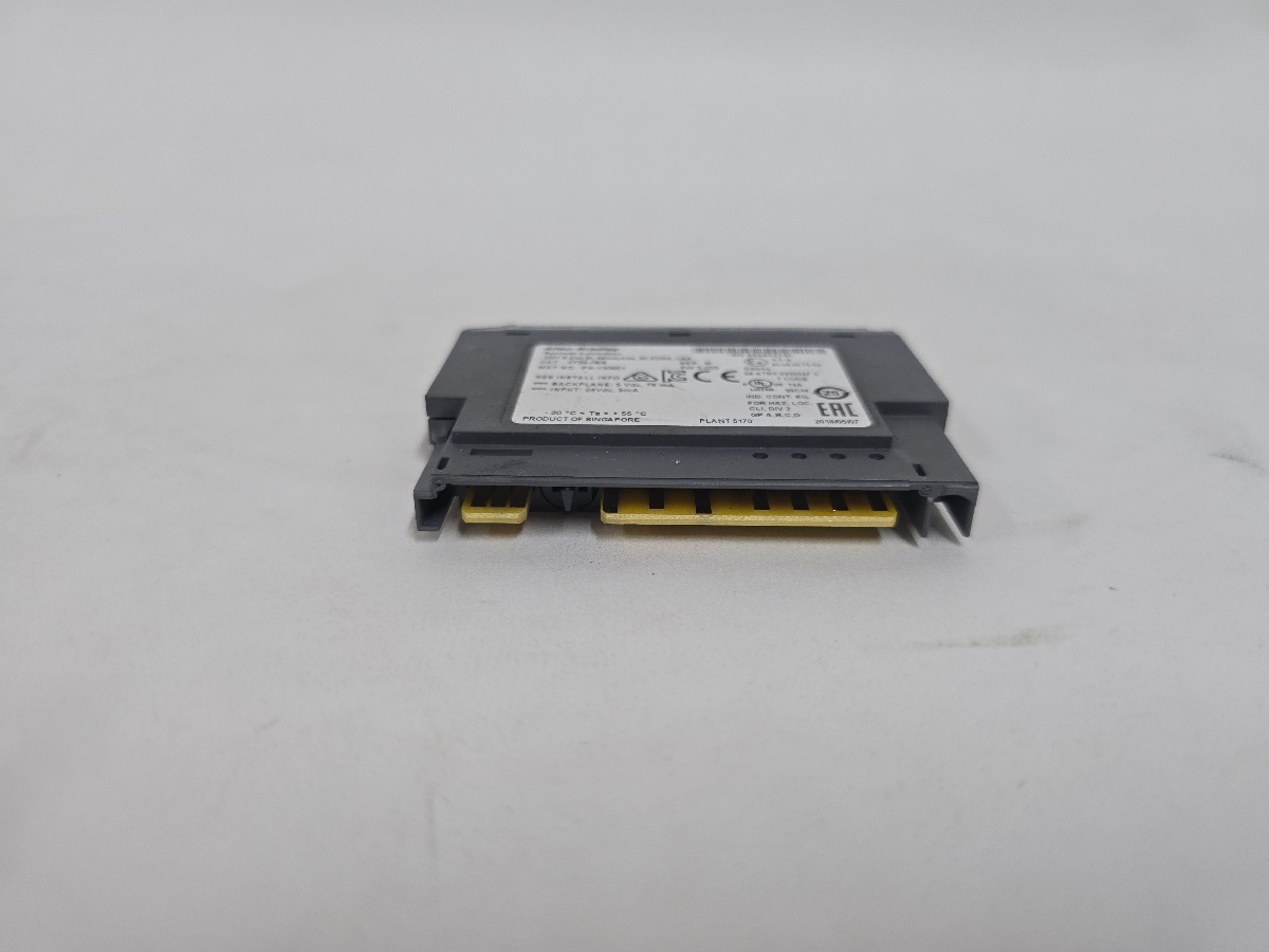 Allen-Bradley 1734-IB8 POINT I/O 8-Point 24VDC Sink PLC Input Module